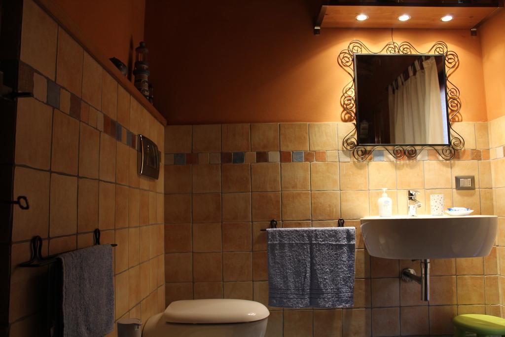 Holiday Home Ca' Del Cinema Mombercelli Номер фото