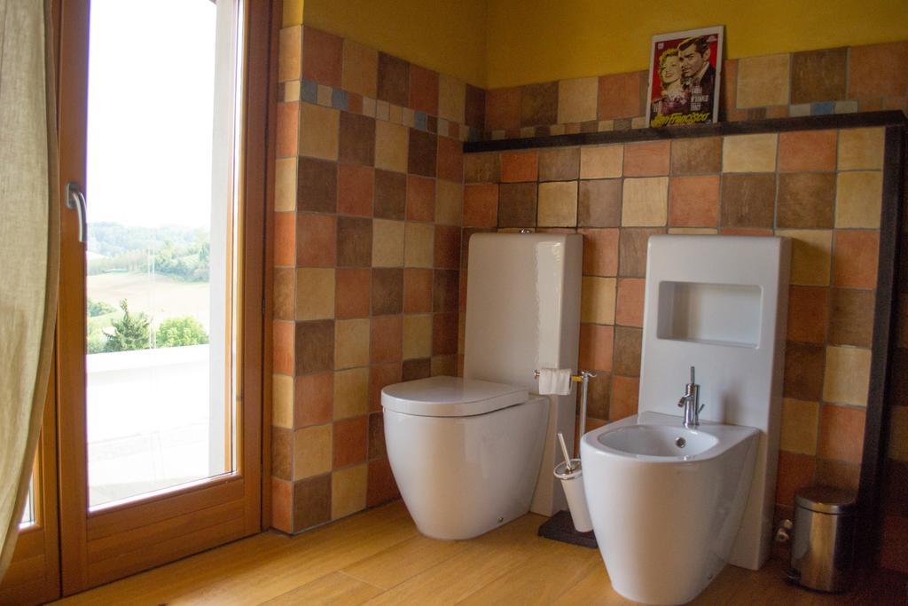 Holiday Home Ca' Del Cinema Mombercelli Номер фото