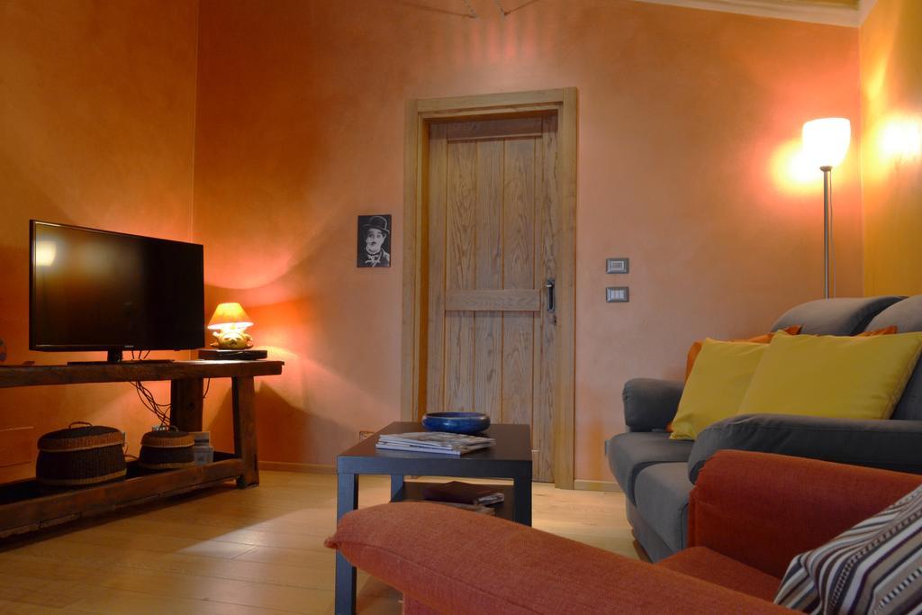 Holiday Home Ca' Del Cinema Mombercelli Екстер'єр фото